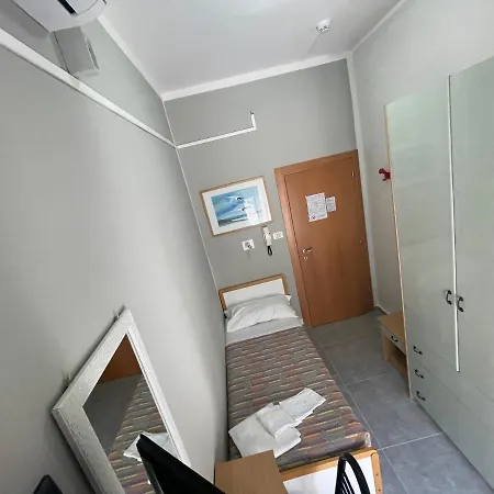 Piccari Nuova Gestione Szálloda 3*