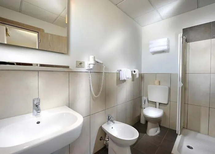 Hotel Piccari Nuova Gestione Rimini