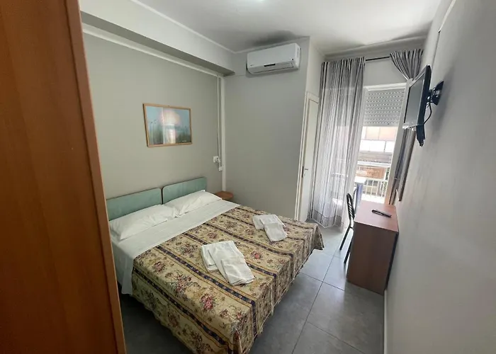 Piccari Nuova Gestione 3* Rimini