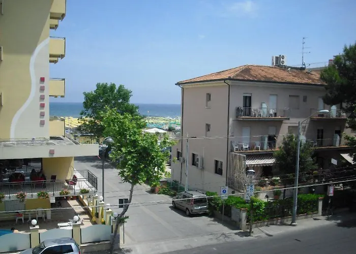 Piccari Nuova Gestione 3* Rimini