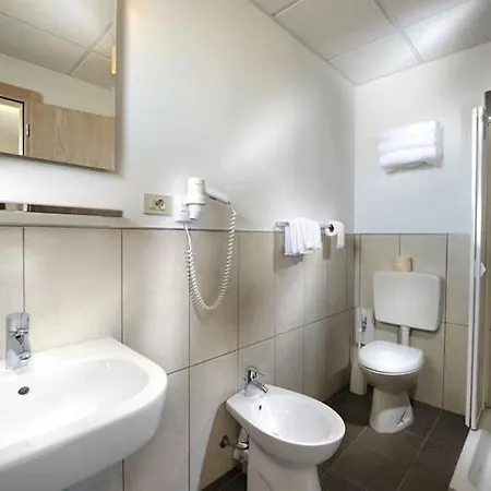 Hotel Piccari Nuova Gestione Rímini