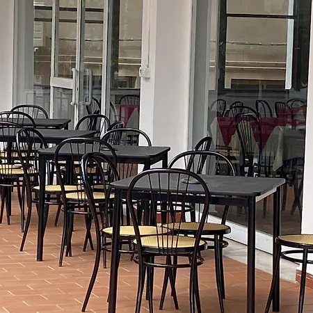 Piccari Nuova Gestione 3* Rímini