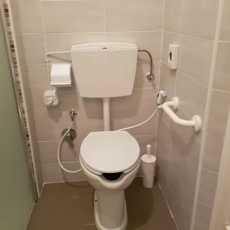 Piccari Nuova Gestione 3*