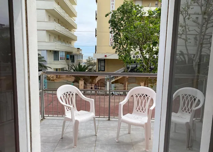 Piccari Nuova Gestione 3* 리미니