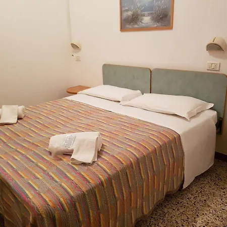 Piccari Nuova Gestione 3* Rimini