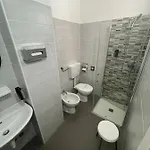 Piccari Nuova Gestione ホテル 3*